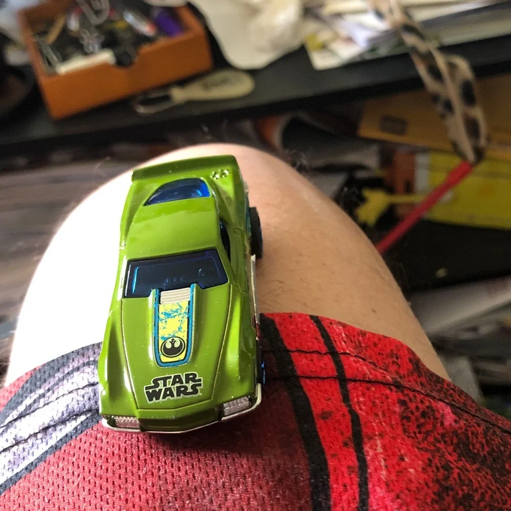 Star Wars Lime Green Collectible Die-Cast Car with Blue Accents